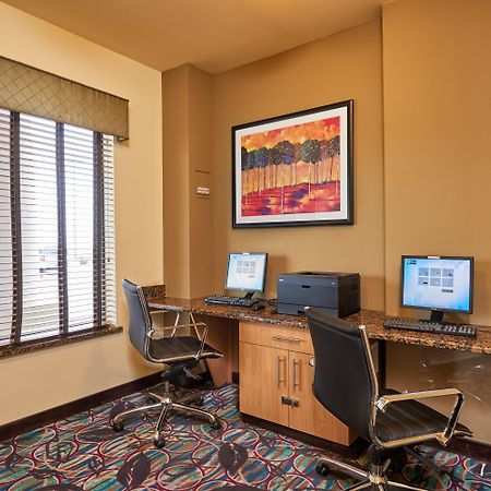Holiday Inn Express & Suites El Paso Airport By Ihg Bagian luar foto