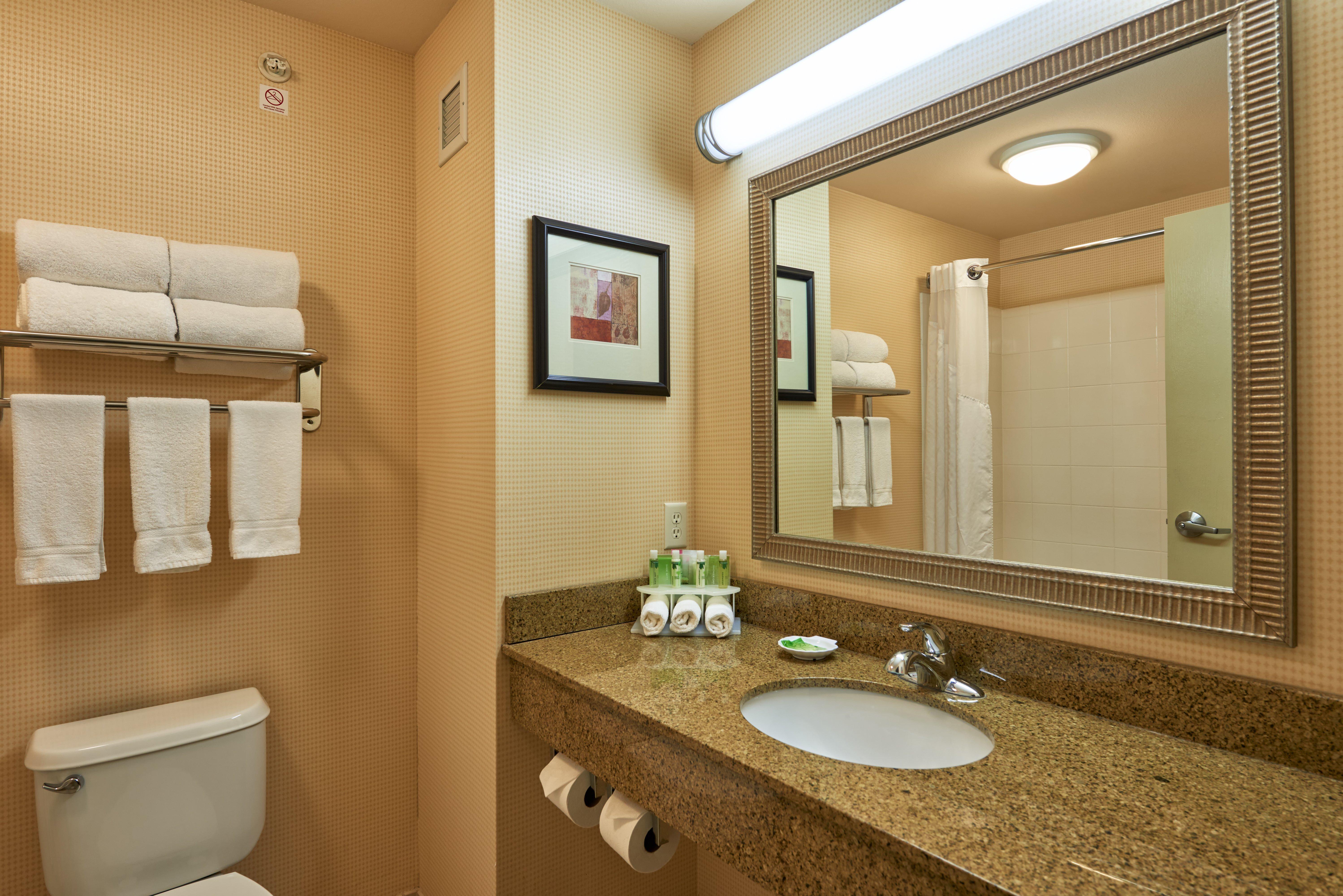 Holiday Inn Express & Suites El Paso Airport By Ihg Bagian luar foto