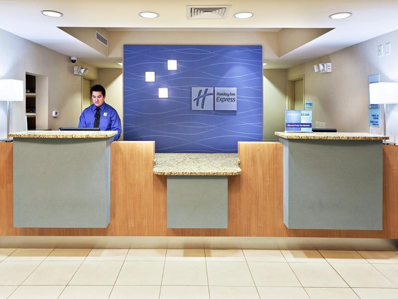Holiday Inn Express & Suites El Paso Airport By Ihg Bagian luar foto