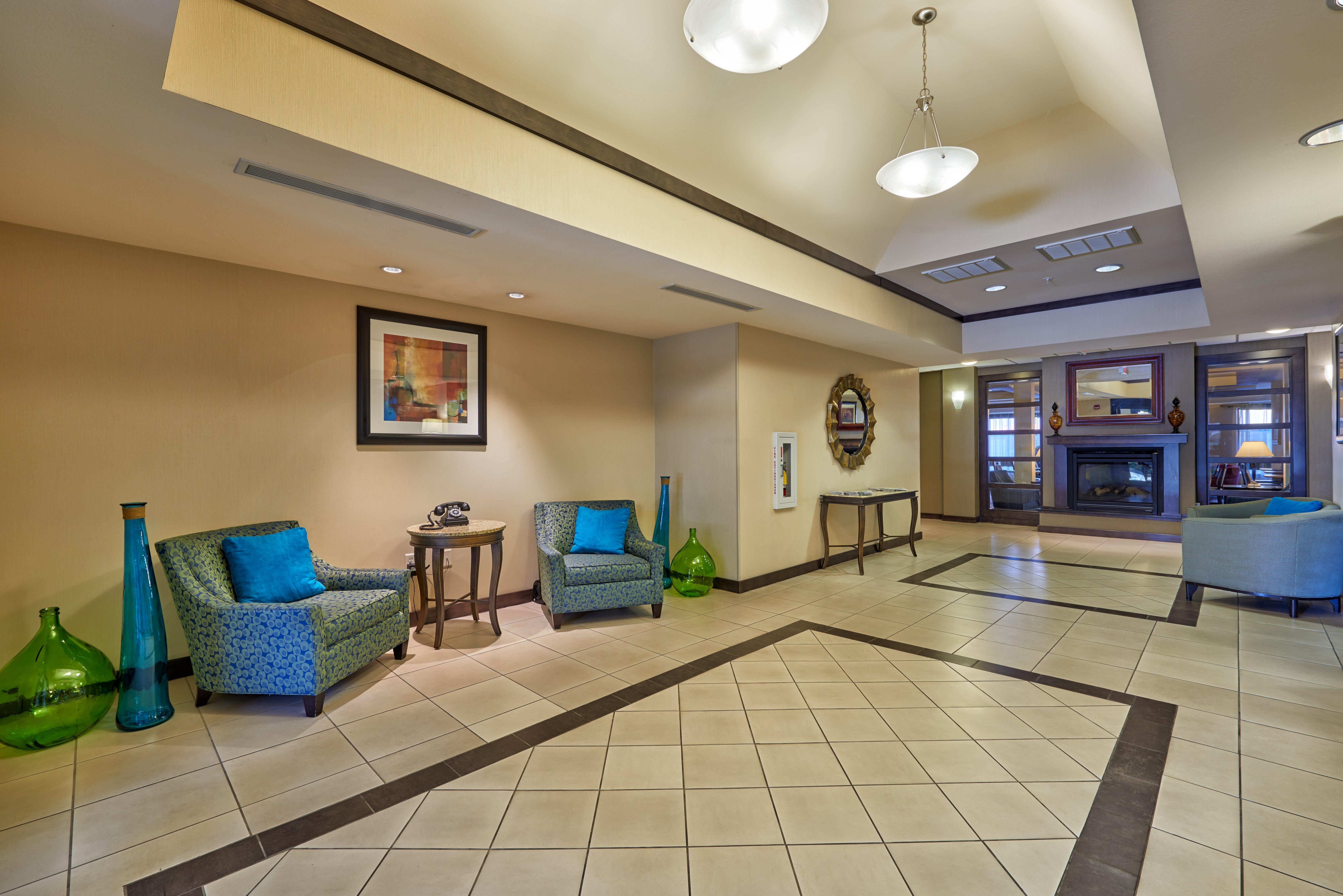 Holiday Inn Express & Suites El Paso Airport By Ihg Bagian luar foto