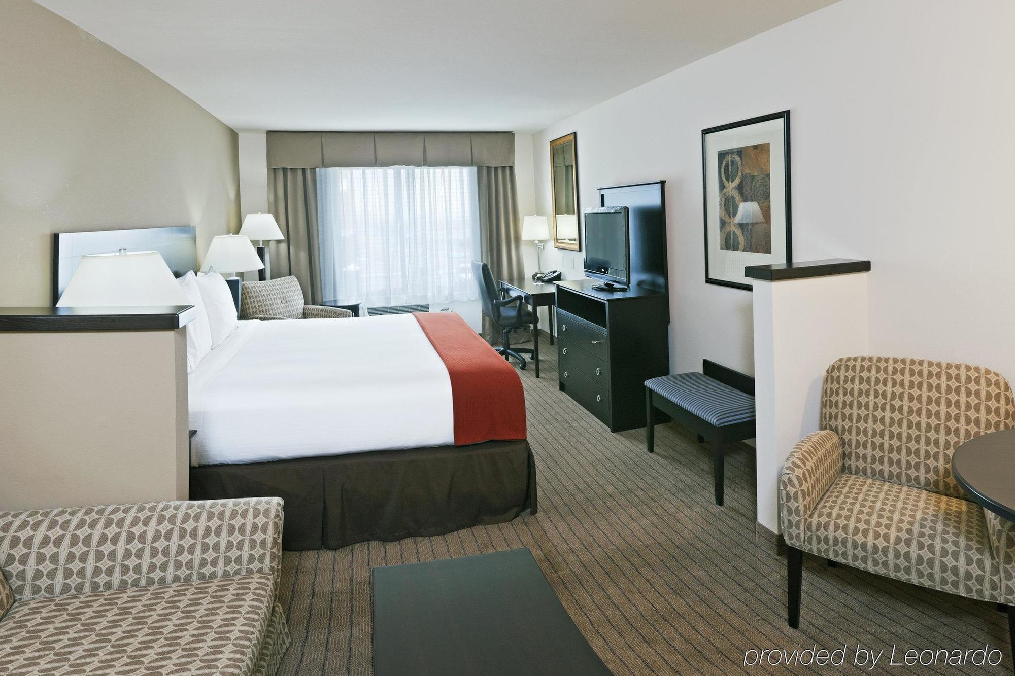 Holiday Inn Express & Suites El Paso Airport By Ihg Bagian luar foto