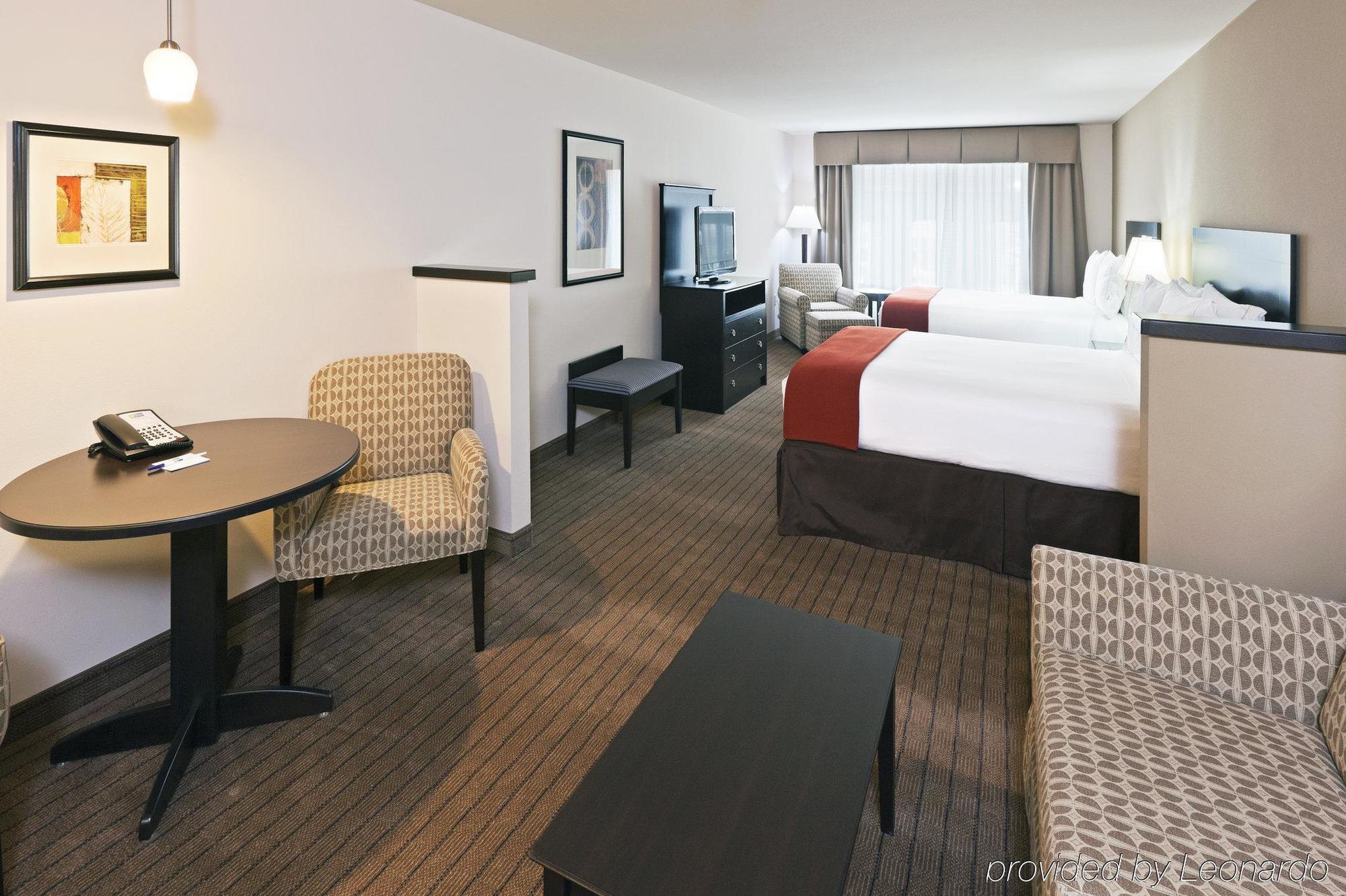 Holiday Inn Express & Suites El Paso Airport By Ihg Bagian luar foto